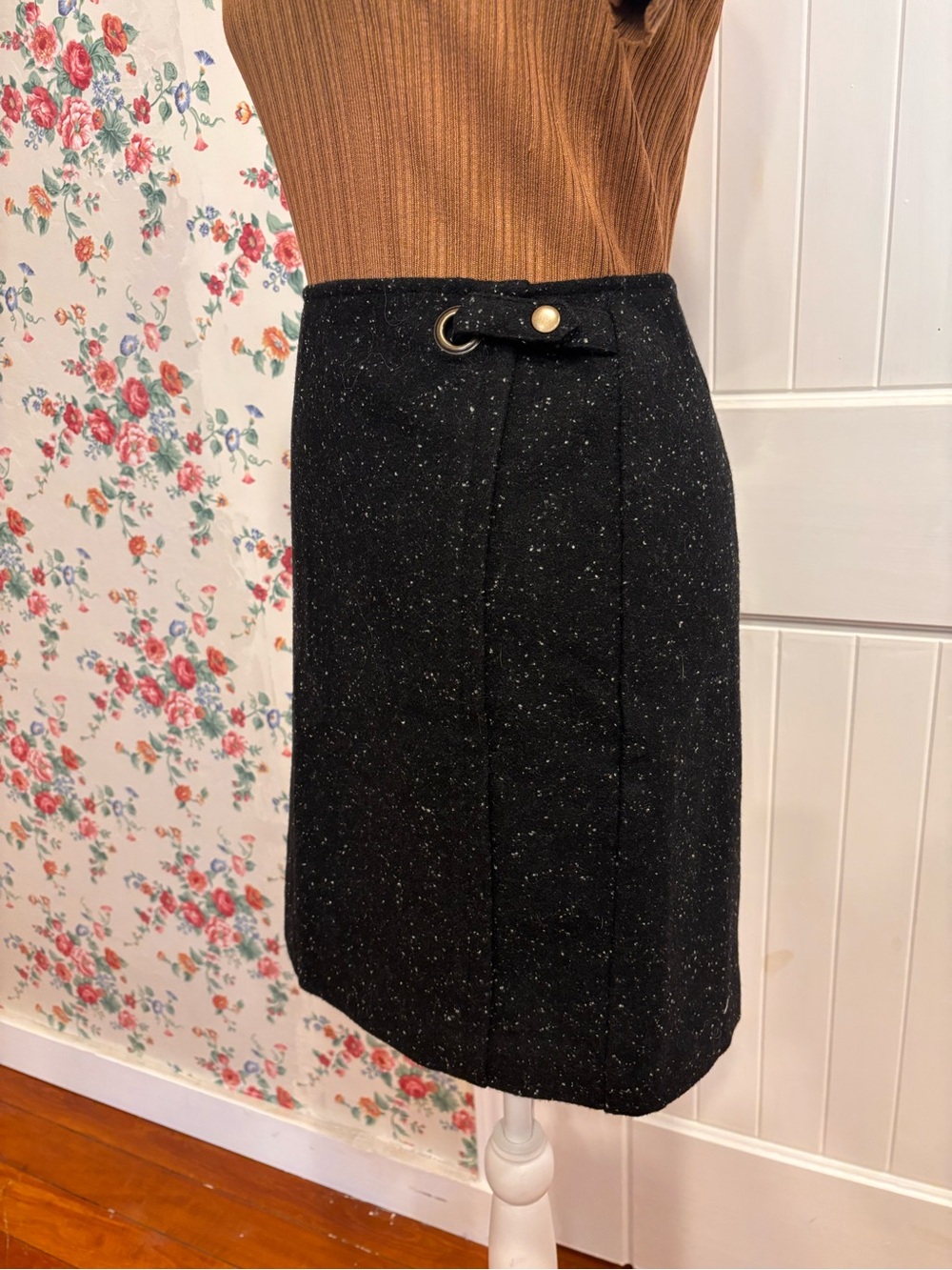 NWT Banana Republic Wool Blend Flecked Pencil Skirt Black Size 8